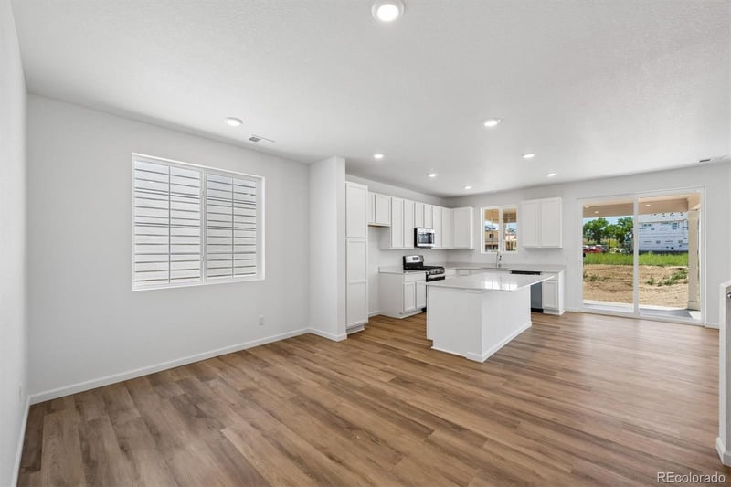 4184 Orangewood Dr, Johnstown, CO 80534