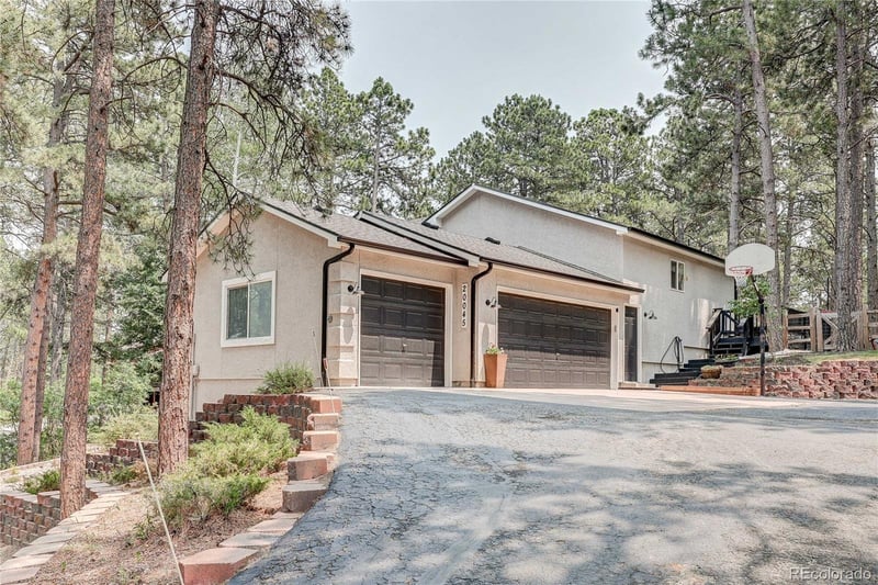20045 Lost Arrowhead Dr, Monument, CO 80132