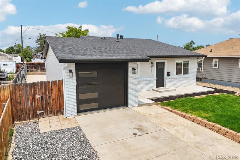 117 4th St, Fort Lupton, CO 80621