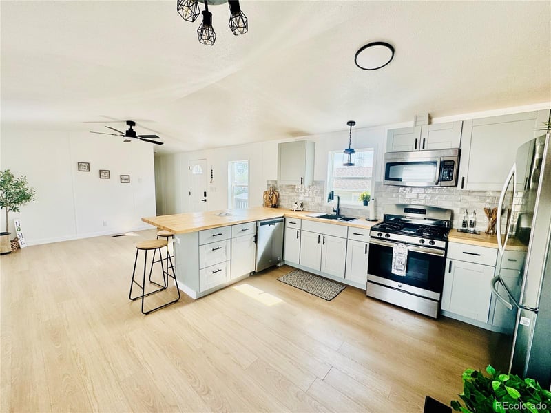 115 Ponderosa Cir, Golden, CO 80401