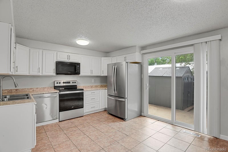 14053 Bails Pl, Aurora, CO 80012