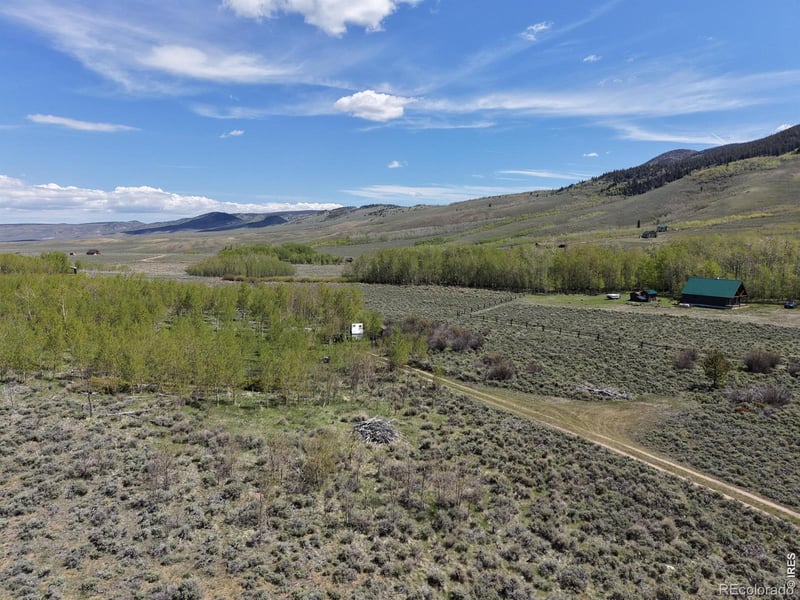 211 Rainbow River Dr, Jelm, CO 82063