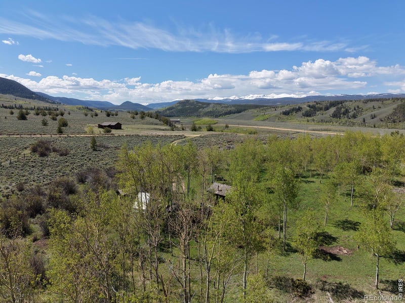 211 Rainbow River Dr, Jelm, CO 82063