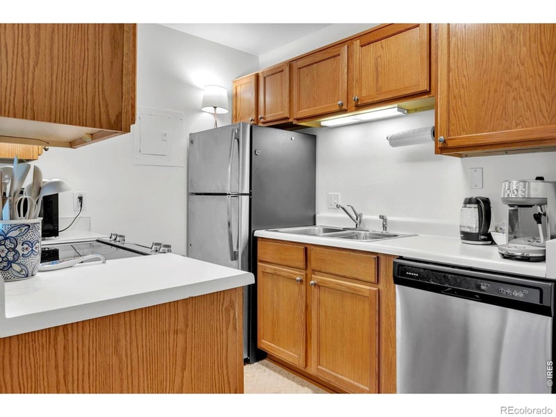 850 Moorhead Cir #2F, Boulder, CO 80305