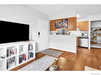 850 W Moorhead Cir #2F, Boulder, CO 80305