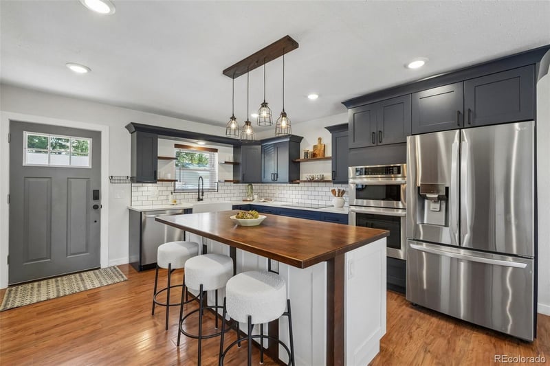 1805 Lyonesse St, Lafayette, CO 80026