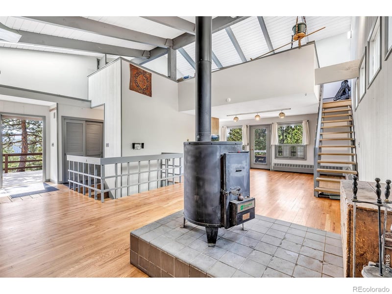 5566 Sugarloaf Rd, Boulder, CO 80302