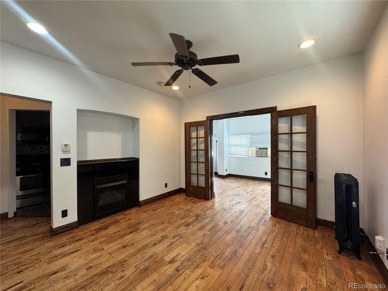 718 Grant St #11, Denver, CO 80203