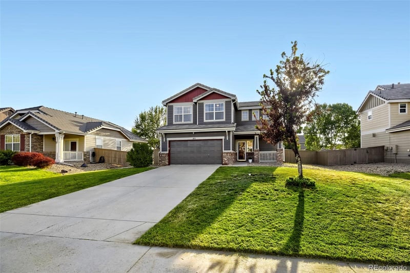 185 Falmouth St, Castle Rock, CO 80104
