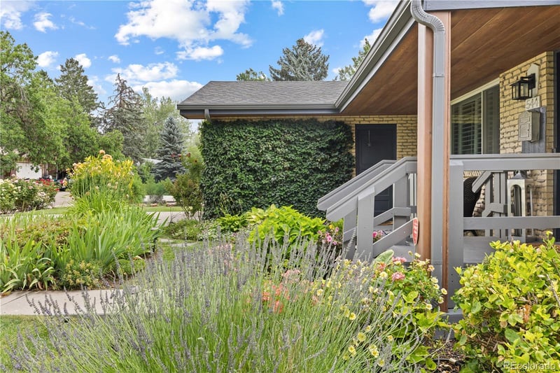 544 Easter Ave, Littleton, CO 80120