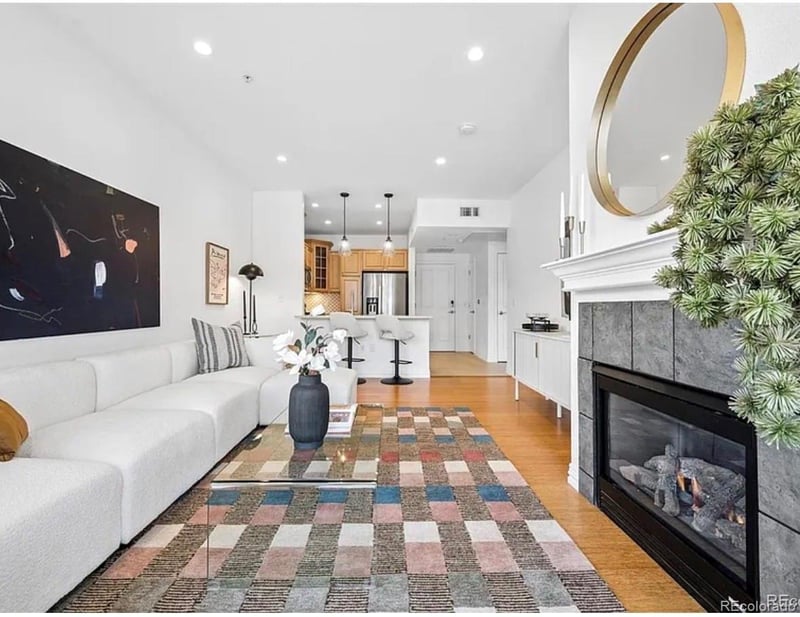 2700 Cherry Creek South Dr #218, Denver, CO 80209