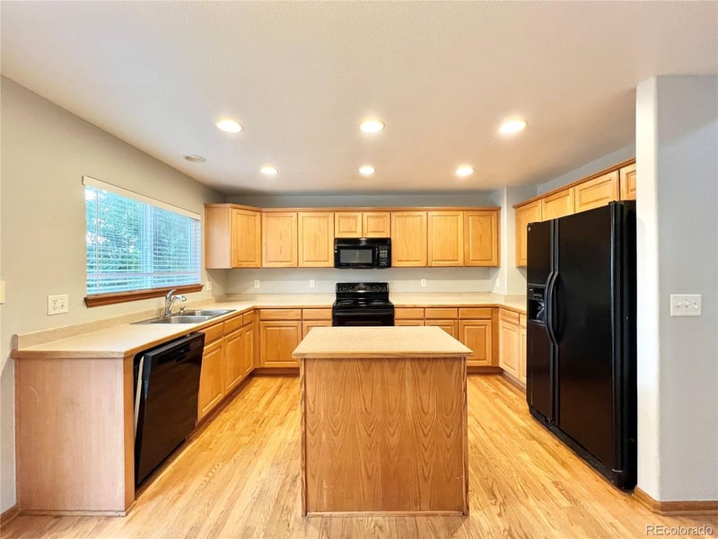 4265 Miners Candle Dr, Castle Rock, CO 80109