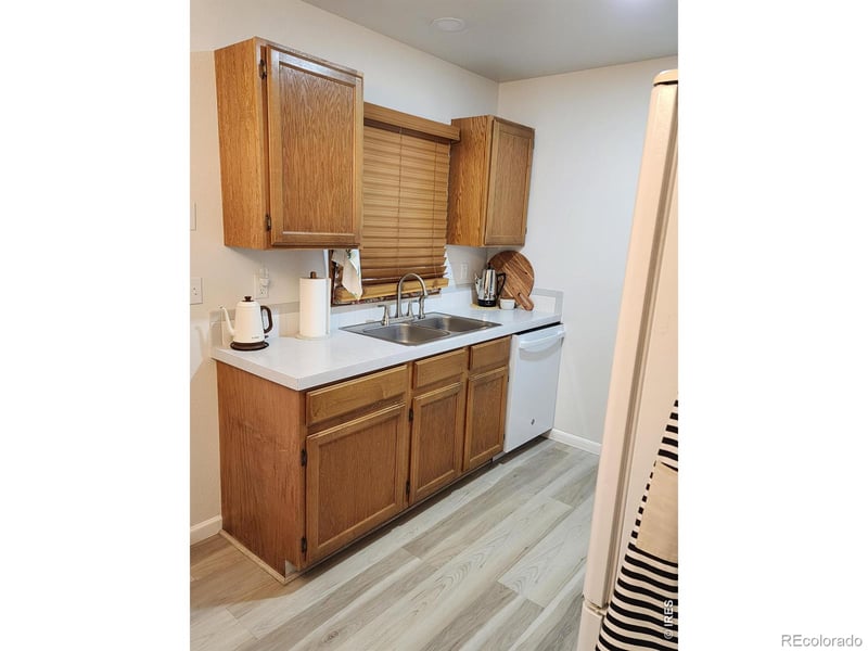 404 Mulberry Dr, Loveland, CO 80538
