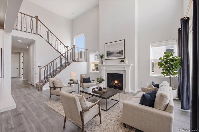 8223 Big Thompson St, Littleton, CO 80125