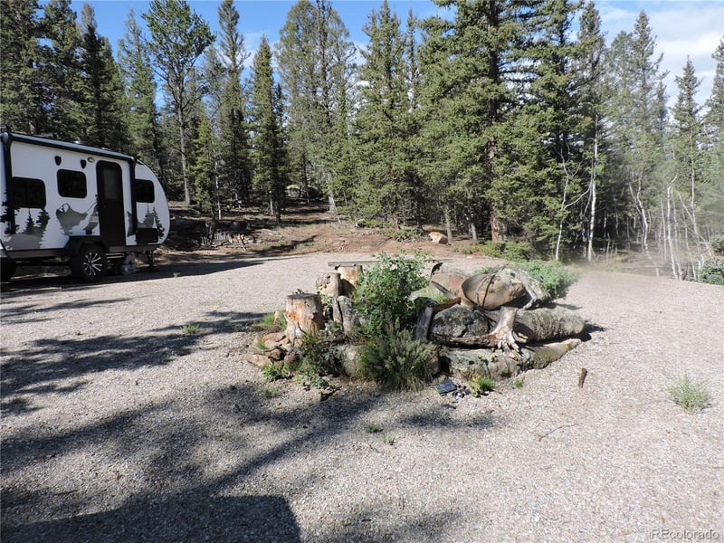 138 Cheyenne Rd, Jefferson, CO 80456