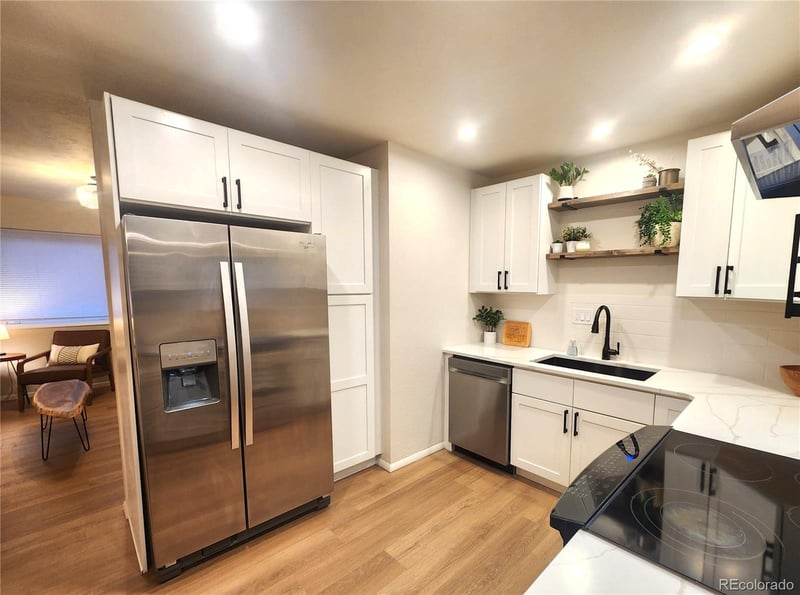 1076 Maxwell St, Colorado Springs, CO 80906