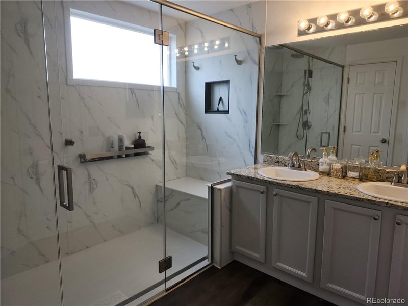 21924 E Lake Ave, Aurora, CO 80015