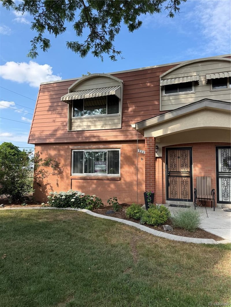 9207 Center Ave, Denver, CO 80247