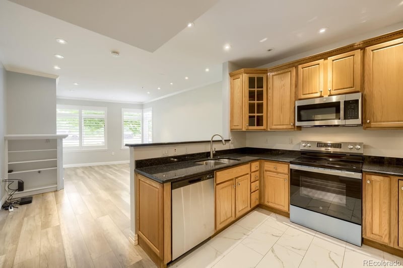 2700 Cherry Creek South Dr #118, Denver, CO 80209
