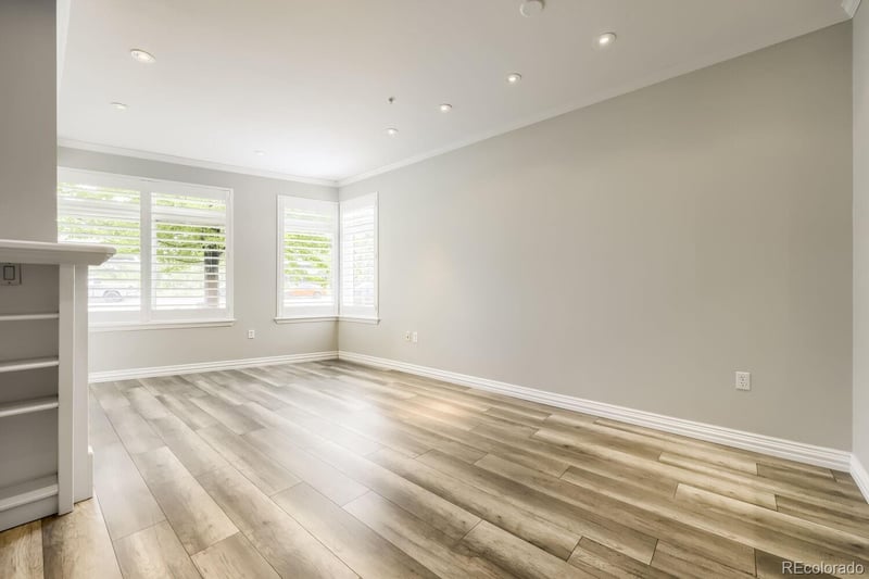 2700 Cherry Creek South Dr #118, Denver, CO 80209