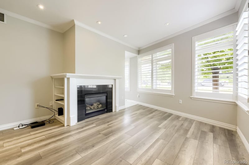 2700 Cherry Creek South Dr #118, Denver, CO 80209