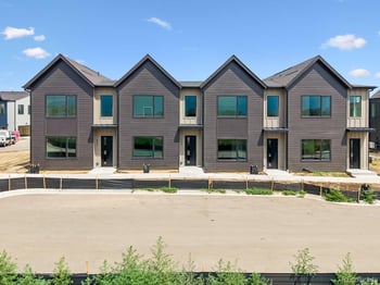 913 Edge Cir, Longmont, CO 80501