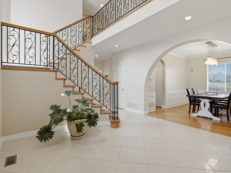 2819 Canyon Crest Dr, Highlands Ranch, CO 80126
