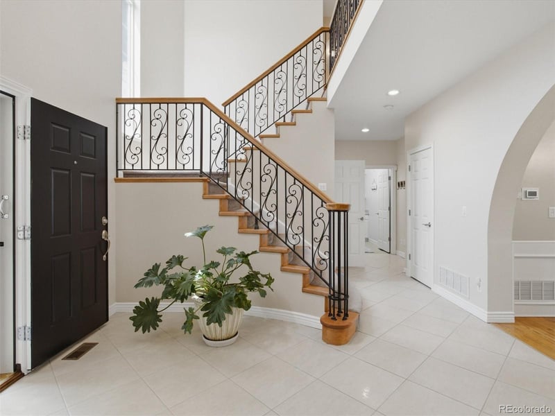 2819 Canyon Crest Dr, Highlands Ranch, CO 80126