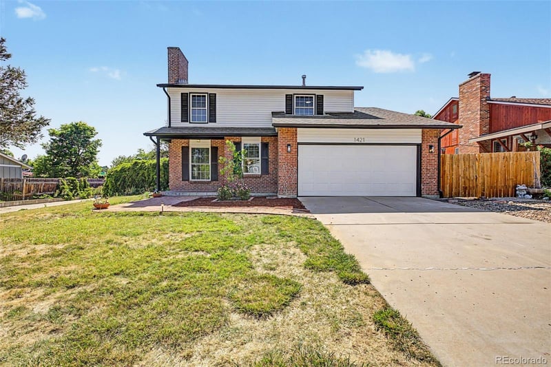 1421 Chambers Cir, Aurora, CO 80012