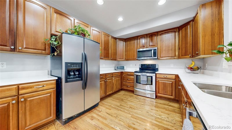 10536 Cimarron St, Longmont, CO 80504