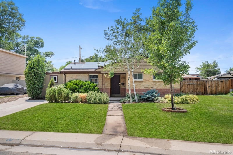 5755 Dudley St, Arvada, CO 80002
