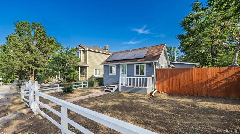 2810 W Short Pl, Denver, CO 80204