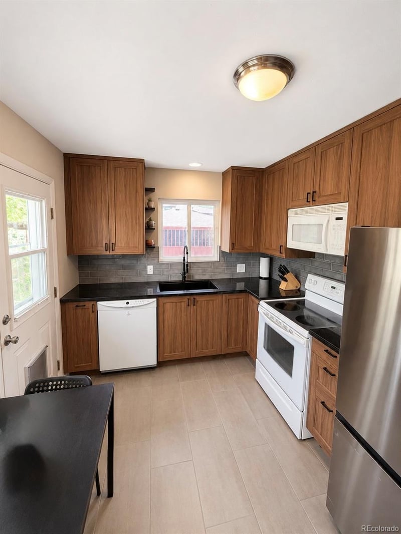 9725 41st Ave, Wheat Ridge, CO 80033