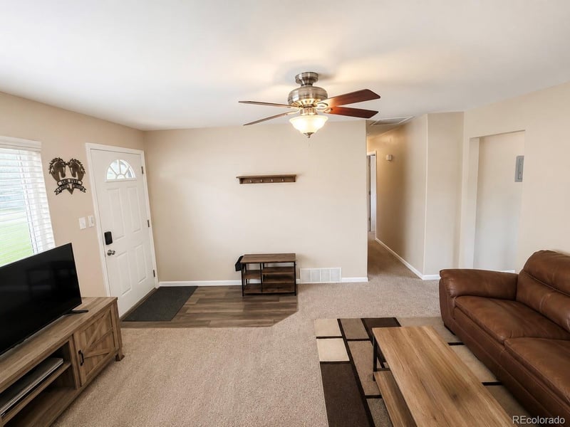 9725 41st Ave, Wheat Ridge, CO 80033