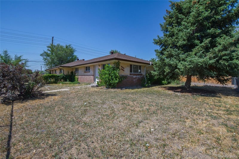 13080 E 13th Pl, Aurora, CO 80011