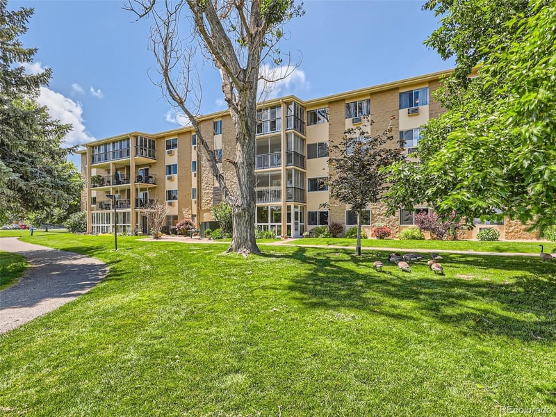 13609 Cornell Ave #102, Aurora, CO 80014