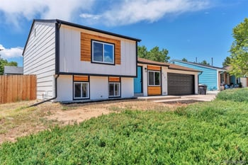 5121 Dillon St, Denver, CO 80239