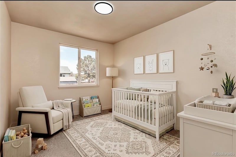 5121 Dillon St, Denver, CO 80239