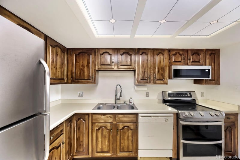13991 E Marina Dr #102, Aurora, CO 80014