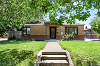 1370 Newport St, Denver, CO 80220