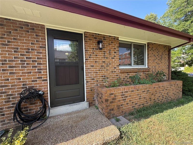 3237 Grant St #A, Englewood, CO 80113