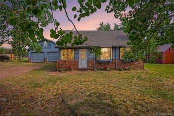 27887 Richmond Hill Rd, Conifer, CO 80433