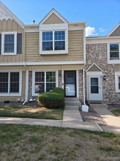 15497 Louisiana Ave, Aurora, CO 80017
