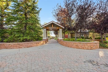 23589 E Ottawa Pl, Aurora, CO 80016