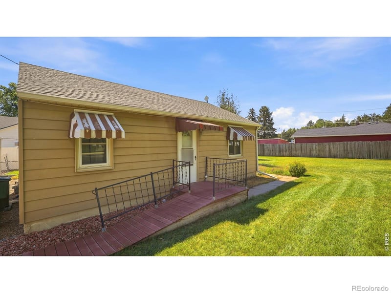 305 Hospital Rd, Brush, CO 80723