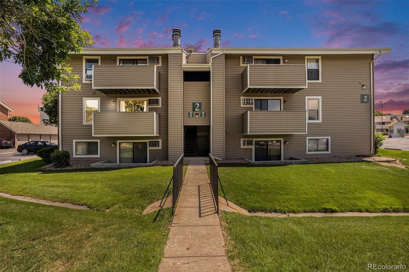 10150 Virginia Ave #207, Denver, CO 80247