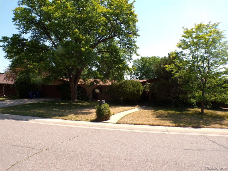 6962 Lamar St, Littleton, CO 80128