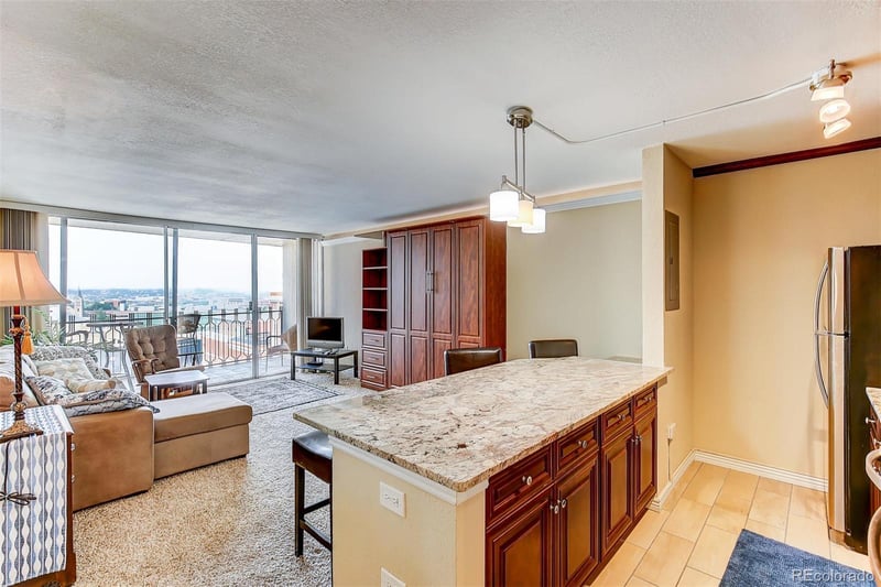 1020 15th St #12B, Denver, CO 80202