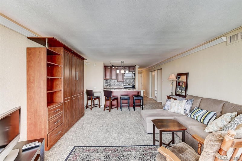 1020 15th St #12B, Denver, CO 80202
