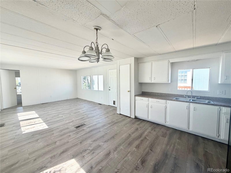 675 Kiowa Ave #4, Bennett, CO 80102